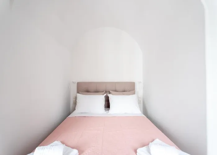 Liana Sunset Mykonos Town