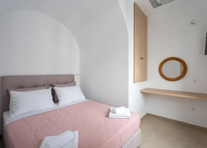 Liana Sunset Mykonos Town